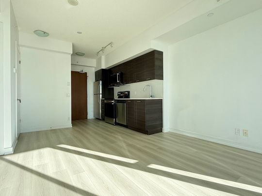 For Lease - 2212 Lake Shore Boulevard Unit# 1004, Toronto, Ontario - Photo 1