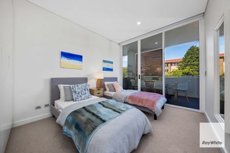 Apartment in Boutique Development fully furnished - Photo 3