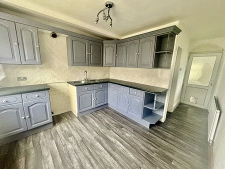 Moorfield Lane, NG20, Property for rent - Photo 2