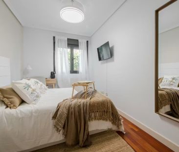 Calle de Ana de Austria, Madrid, Community of Madrid 28050 - Photo 1