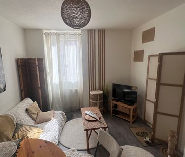 APPARTEMENT T3 CENTRE VILLE LA VERPILLIERE - Photo 1