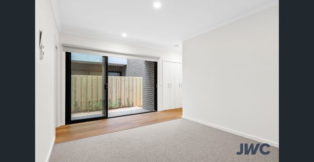 Beautiful Family Home - Photo 1