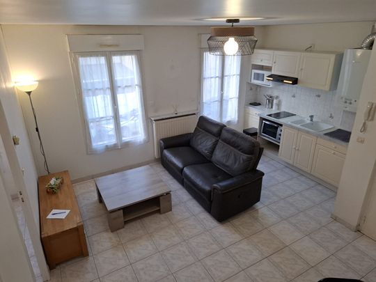 Appartement meublé 2 pièces - Centre-ville de Beaumont-sur-Oise - 31.69m² , Beaumont sur oise - Photo 1