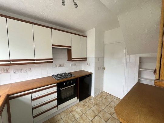 Hoylake Road - Photo 1
