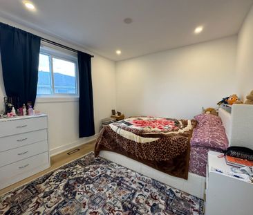 For Lease - 650 Mountview Place, Newmarket, Ontario - Photo 4