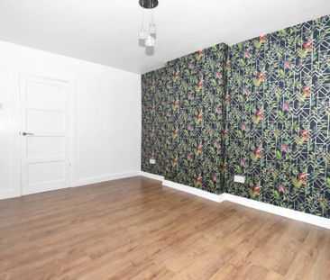 3 bedroom semi-detached bungalow to rent - Photo 1