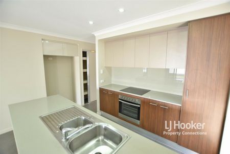 NORTH HARBOUR HOME - Photo 3