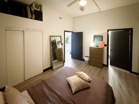 For Lease - 66 Bay Street Unit# 415, Hamilton, Ontario - Photo 2