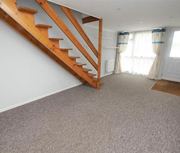 2 bedroom semi-detached house to rent - Photo 1