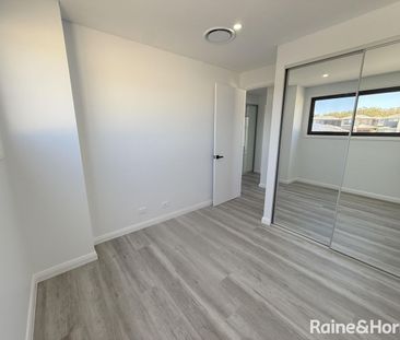 Stunning Modern Home Packed with High-End Features - Photo 6