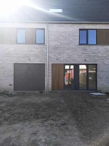 Energiezuinige ruime nieuwbouwwoning - Photo 2