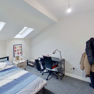 Flat 2, The Printworks, NG7 4BT, NOTTINGHAM - Photo 2