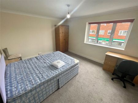 Wimborne Road, Bournemouth, BH9 - Photo 2