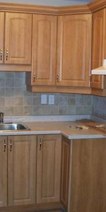 4 1/2 à louer Sherbrooke Ouest. Chauffage et eau chaude incluse. Wifi inclus. - Photo 4