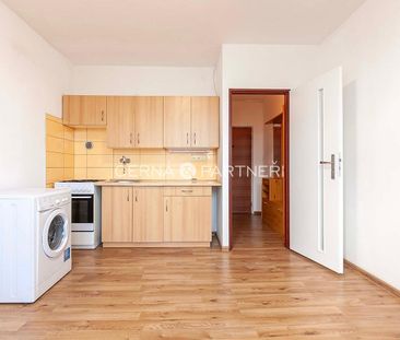 Pronájem bytu 1+1 36 m² - Photo 2