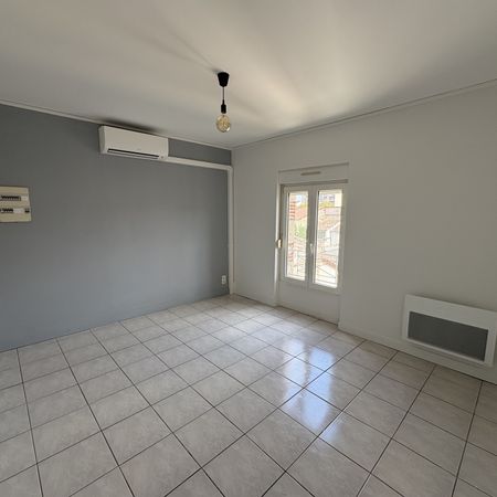 Location Appartement 2 pièces 26m² AGEN 47000 - Photo 3