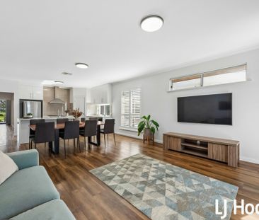 Spacious family home in quiet neighbourhood - Photo 2
