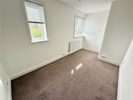 Plant Hill Road, 47, Manchester, M9 6WL, Greater Manchester - Photo 3