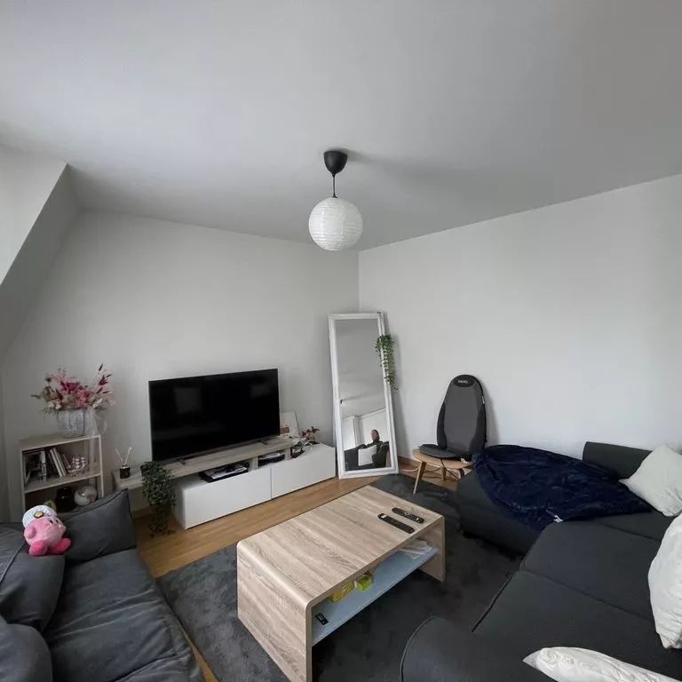 En plein centre - Photo 1