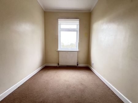 St. Peters Close, Chippenham - Photo 4