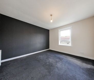 Craigmount Place, Charleston, Dundee, DD2 - Photo 1