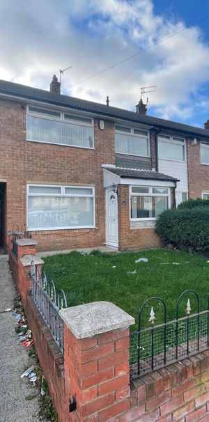 3 bed terraced house to rent in Wilton Way, Eston, Middlesbrough, TS6 - Photo 1