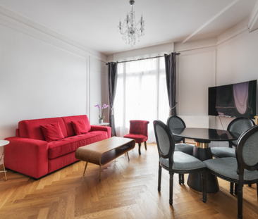 Location Appartement Paris 9 2 Pièces 51 m² - Photo 3