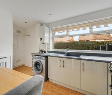 2 bedroom house to rent - Photo 3