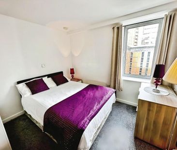 2 bedroom flat to rent - Photo 3