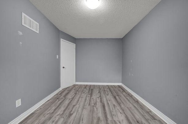 For Lease - 45 Salmon Way, Whitby, Ontario - Photo 1