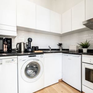 Appartement te huur in Brussel voor € 1.950 met 2 slaapkamers - Photo 3