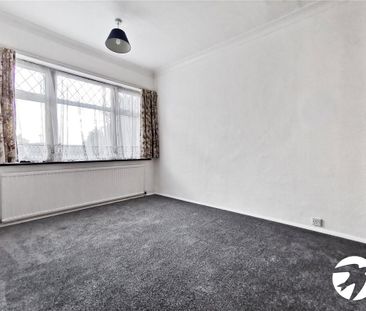 2 bedroom bungalow to rent - Photo 2