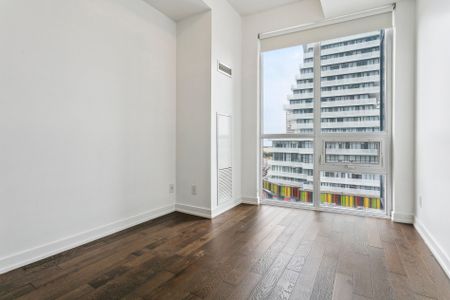 For Lease - 4011 Brickstone Mews Unit# 521, Mississauga, Ontario - Photo 3
