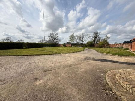 2 bedroom cottage to rent - Photo 5