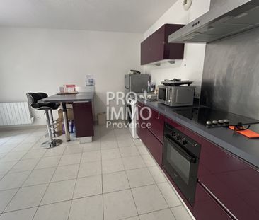 A LOUER MALLEMORT (13370) GOLF DE PONT ROYAL APPARTEMENT TYP - Photo 3