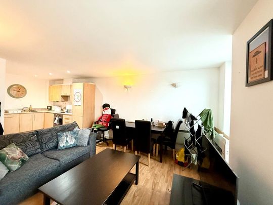 1 bedroom flat to rent - Photo 1