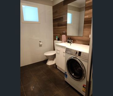 Beautiful 1 bedroom Unit. Available now - Photo 2