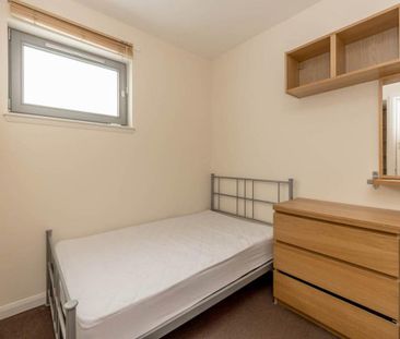 4 bedroom house to rent - Photo 6