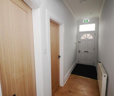 4 bedroom terraced house to rent - Photo 2