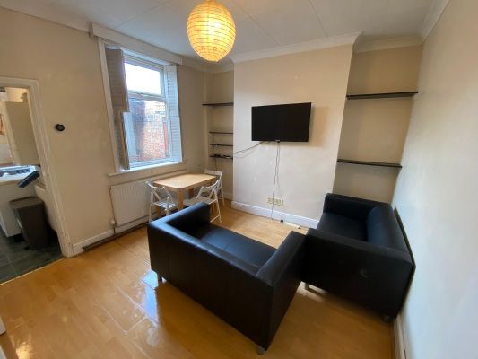 4 , Farrar Street - Photo 1