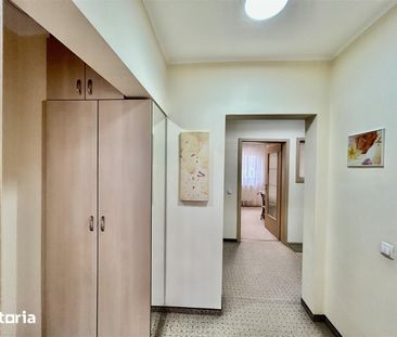 Apartament de închiriat în Sibiu – 3 camere, decomandat, 2 băi, 80 mp - Photo 1