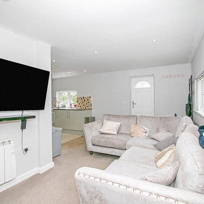 1 bedroom house to rent - Photo 1