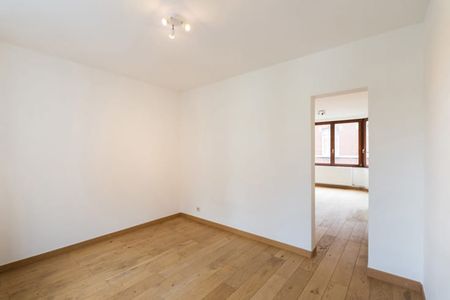 Appartement te huur - Foto 2