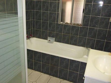 UNBEATABLE VALUE IN CUNDLETOWN - Photo 5