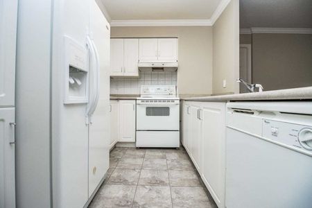 For Lease - 35 Kingsbridge Garden Circle Unit# 312, Mississauga, Ontario - Photo 2