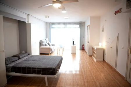 Carrer de la Llibertat, Port Saplaya, Valencian Community 46120 - Photo 5