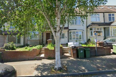 5 Benhill Road, Sutton SM1, London - Photo 2