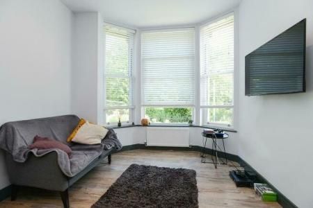 Park Suites, Arboretum, Nottingham, NG7 - Photo 2