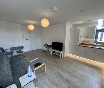 Edinburgh Gate, Harlow - Photo 5