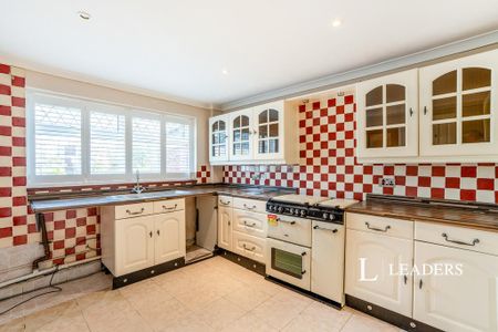 3 bedroom terraced house to rent - Photo 3